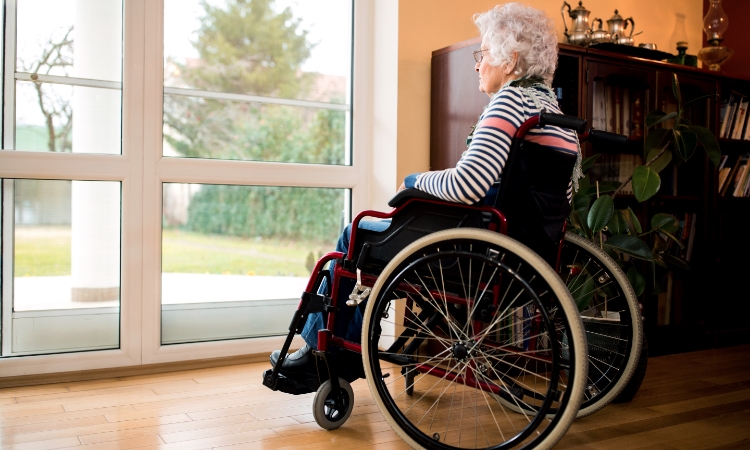 Is It Time to Talk to Your Parents About Assisted Living?