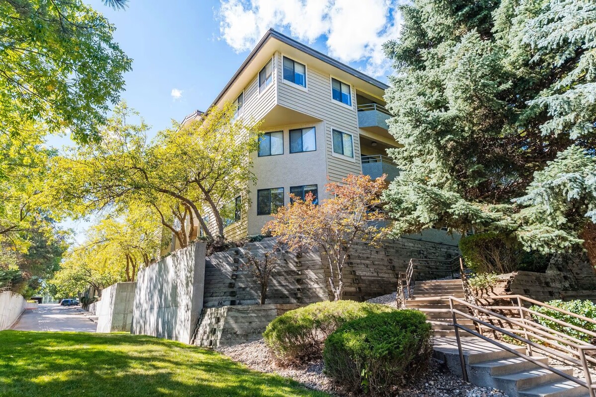 Lakewood Estates