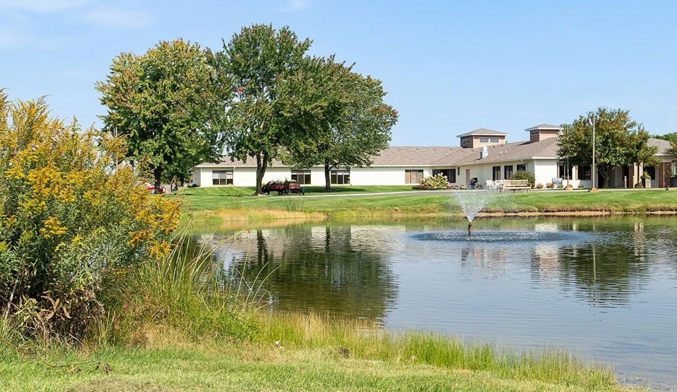 Byron Manor