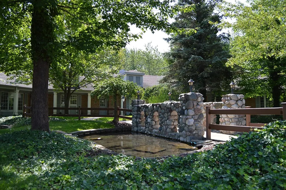 Yorshire & Stonebridge Manors